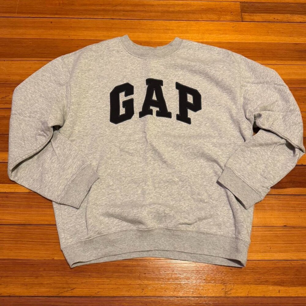Gap Mens Grey Crewneck Reverse Weave Sweatshirt with Black Spellout Size Large L